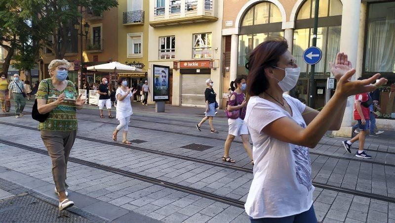 Manifestación en contra del hospital privado