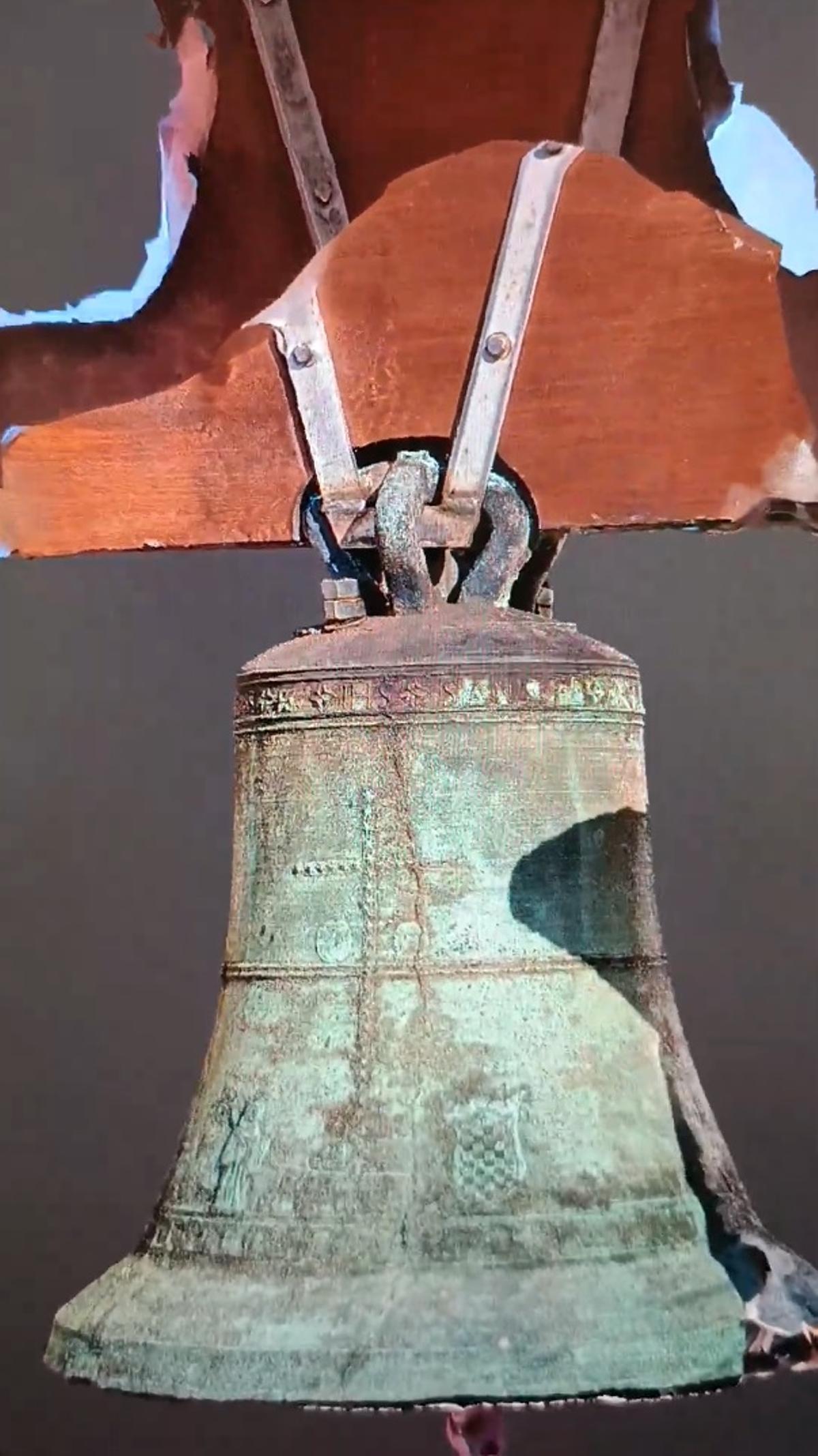 Caputra de la fotogrametría realizada a la campana pequeña de Fefiñáns.