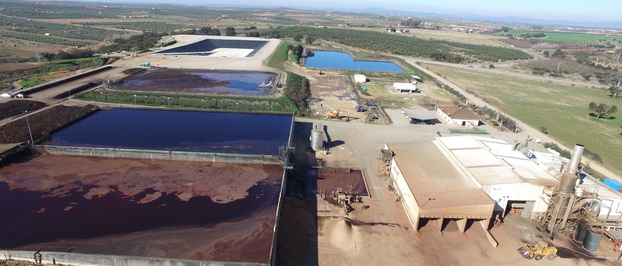 Panorámica de la planta de Troil Vegas Altas, en Valdetorres.