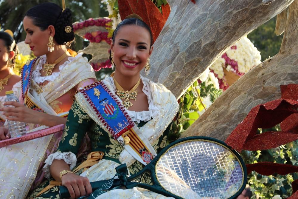 Las falleras de 2017, 2018 y 2019, en la Batalla de Flores