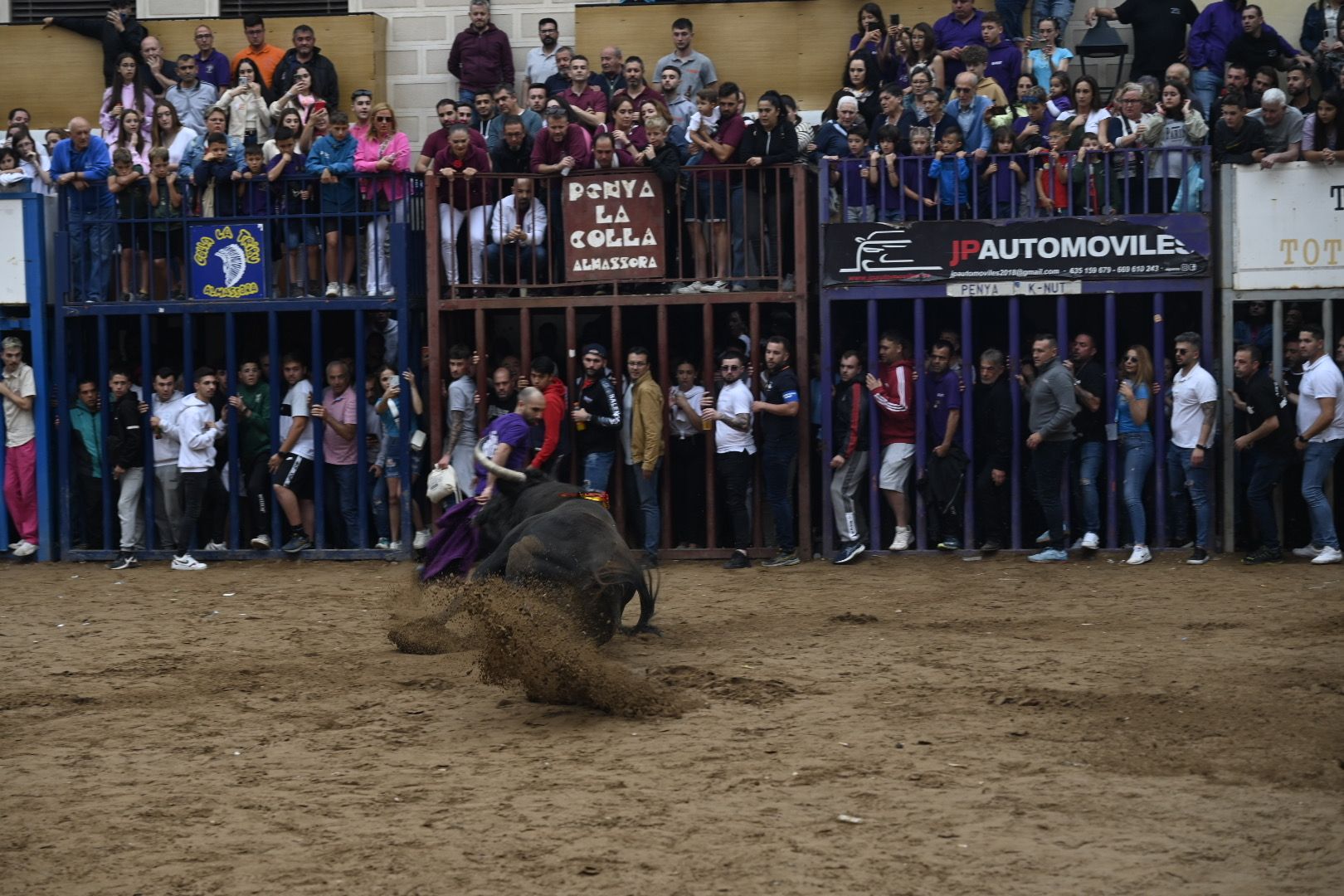 Galería | Las imágenes de la penúltima tarde de toros de las fiestas de Almassora