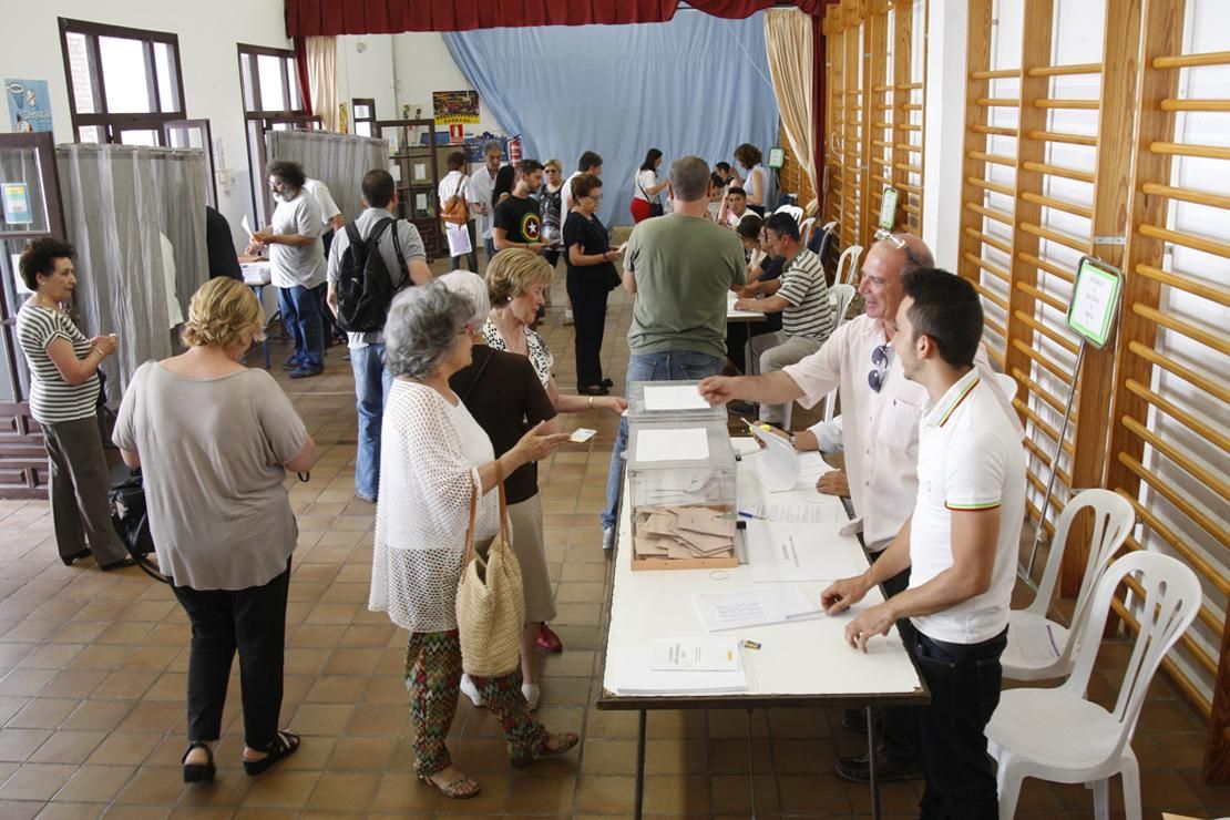 FOTOGALERÍA / Los cordobeses votan