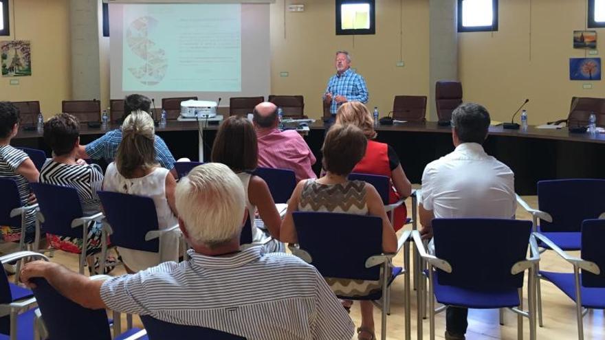 Imagen de la reunión del Consejo de Salud en Los Montesinos