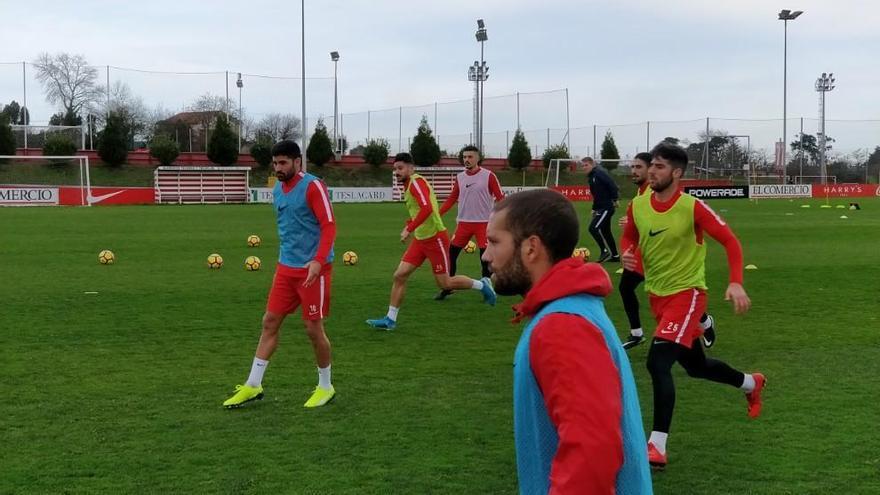 Xandao, Quintero, Barba y Scepovic, ausentes en la vuelta al trabajo del Sporting