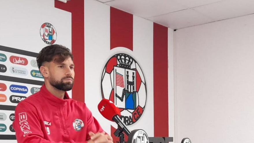 Nico Delmonte, jugador del Zamora CF. | firma