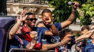 París reclama la Pilota d’Or per a Dembélé