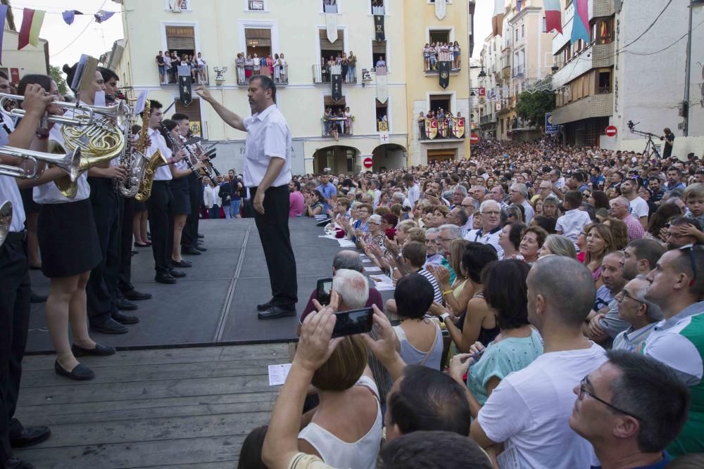 Entrada de Bandes de les festes de Moros i Cristians d'Ontinyent 2019