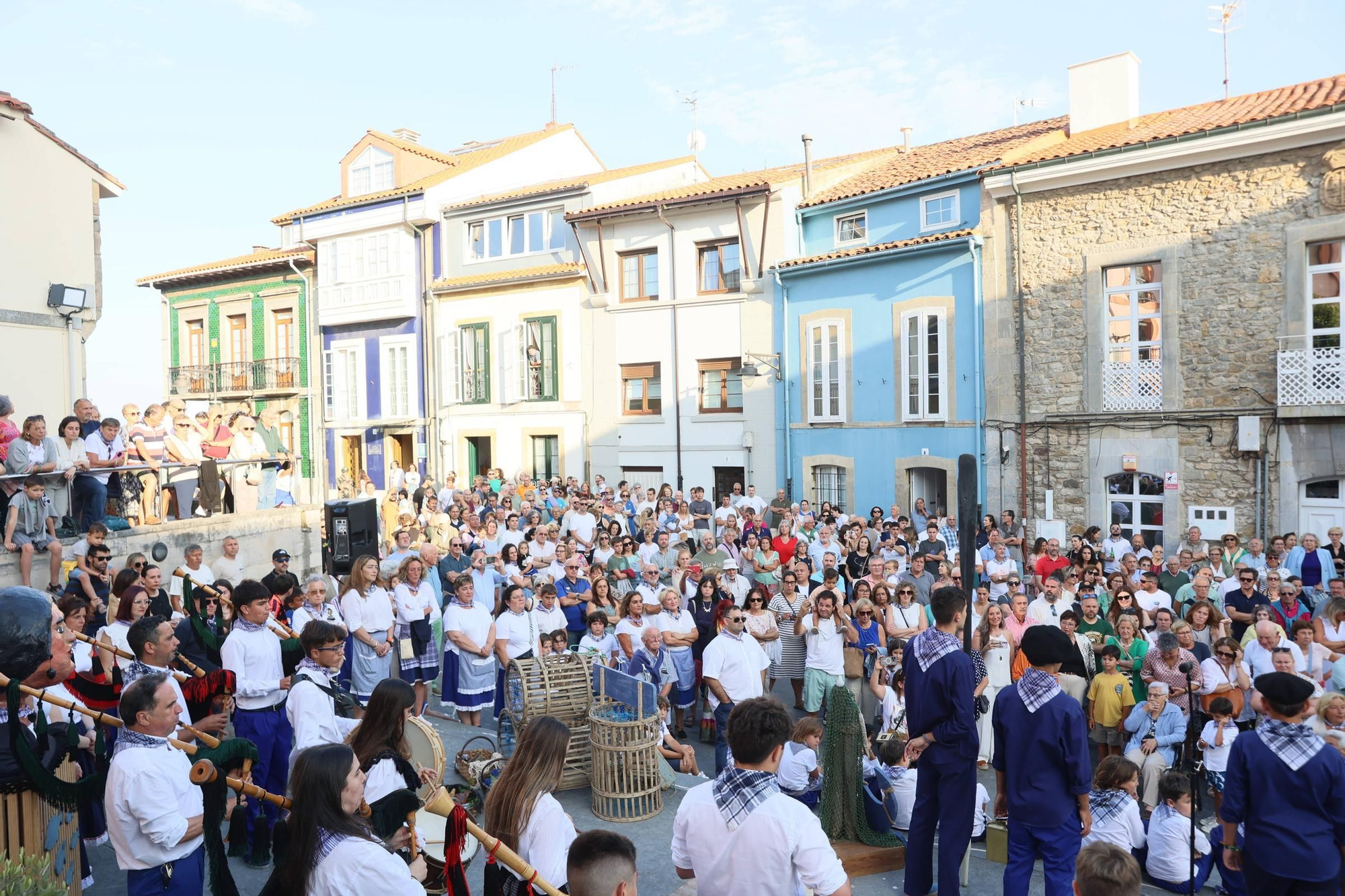 EN IMÁGENES: La procesión de "la llamada de la mar" en el Carmen de Luanco