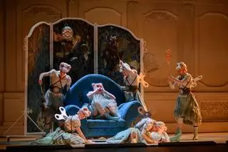 Imágenes de la ópera  ‘La Cenerentola’ de Rossini