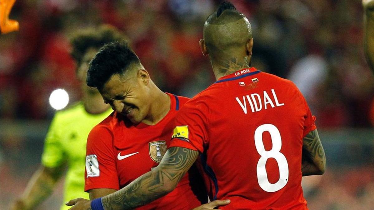 Alexis brilla con la selección de Chile junto a Arturo Vidal