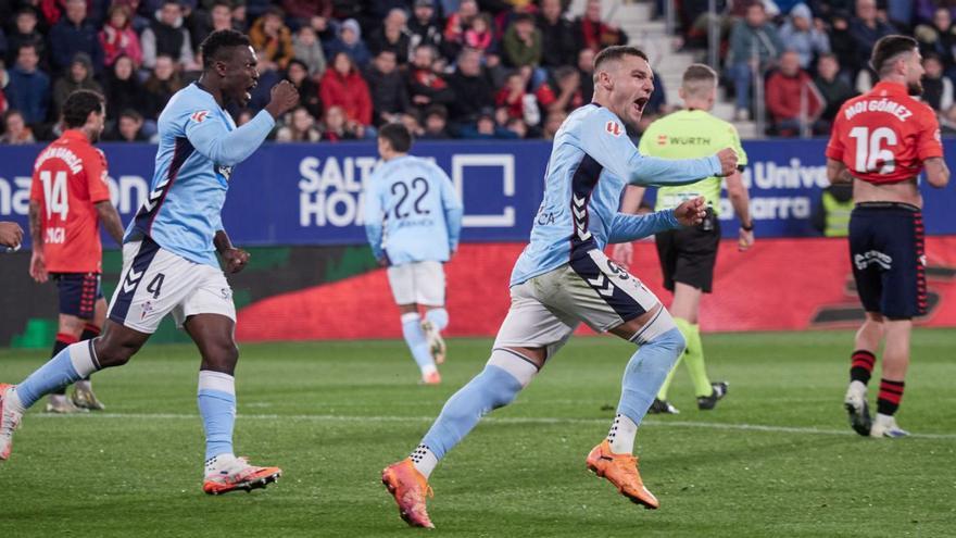 Aidoo y Jugtlá celebran el segundo gol del delantero catalán a Osasuna. |  LOF