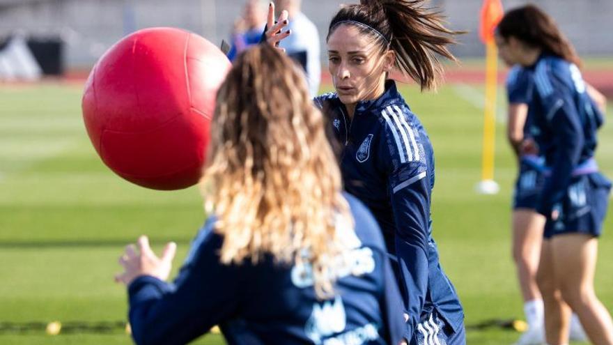 La selección femenina de fútbol llega hoy a Ibiza y ver los amistosos cuesta desde 10 euros