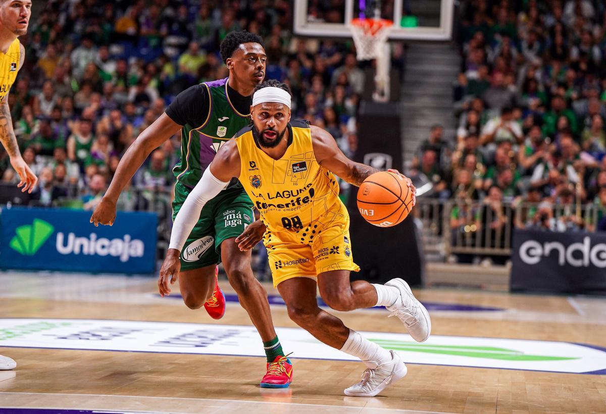 Patty Mills, en una acción en el Martín Carpena.