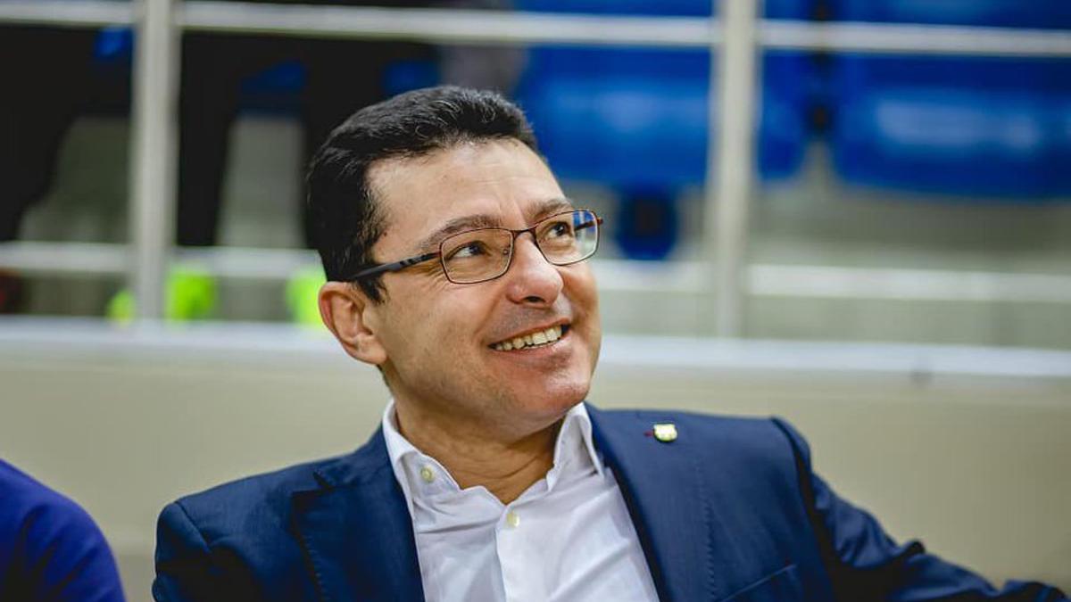 Carlos Miñarro García.