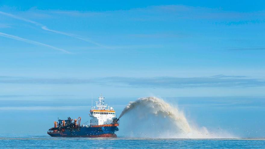 Namibia autoriza la primera mina submarina del mundo en el gran caladero africano de la flota gallega: «No podemos permitirlo»