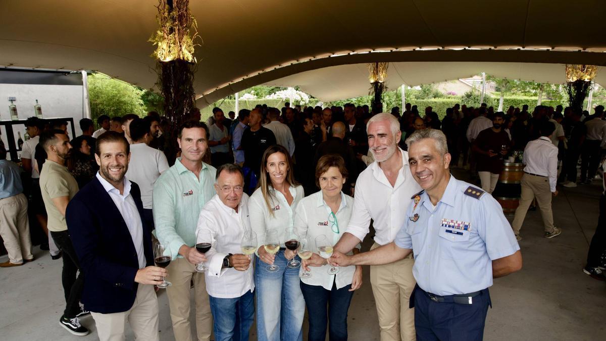 Gijón da la bienvenida a los pilotos del Festival Aéreo en su XX edición