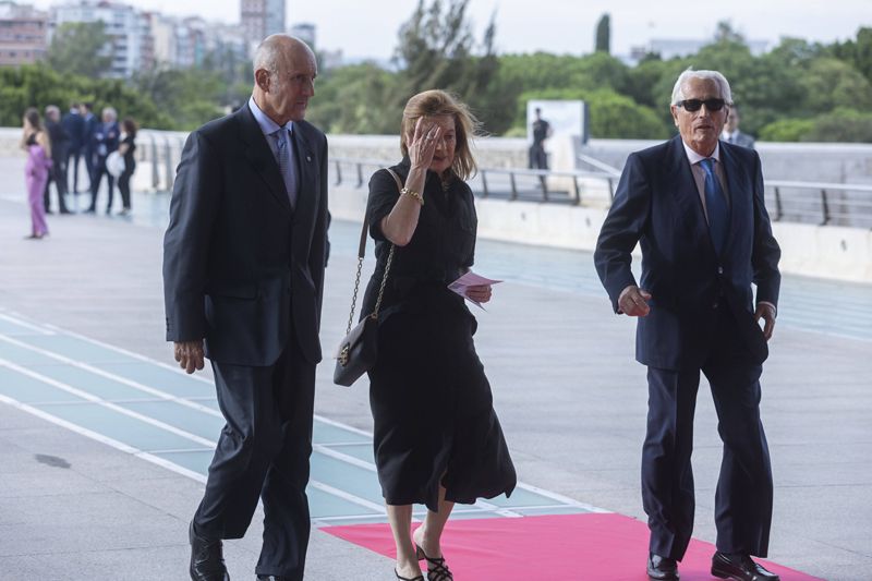 Todos los invitados a la gala de la Noche de la Economía Valenciana