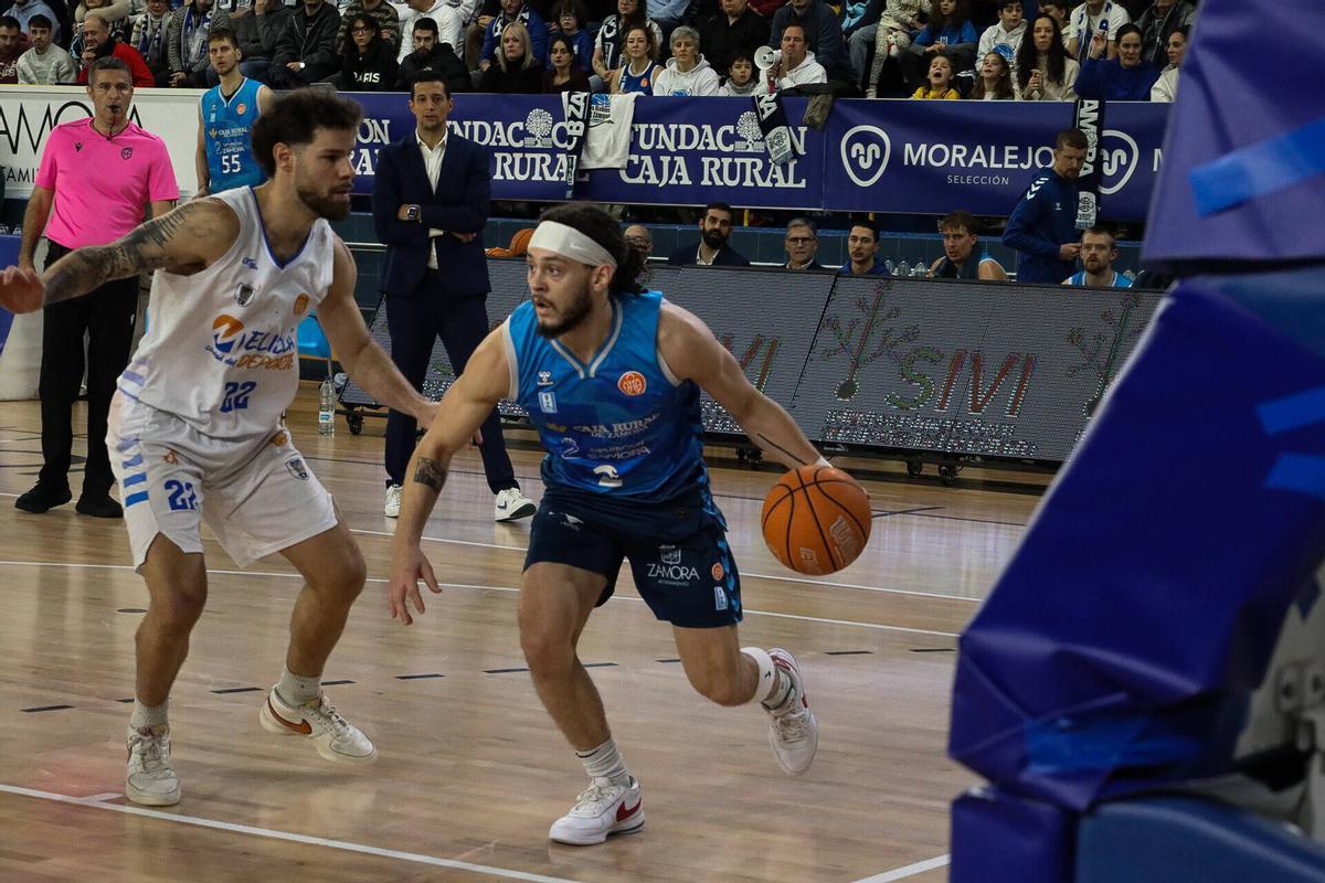 GALERÍA | Las mejores imágenes del partido del CB Zamora contra el Melilla