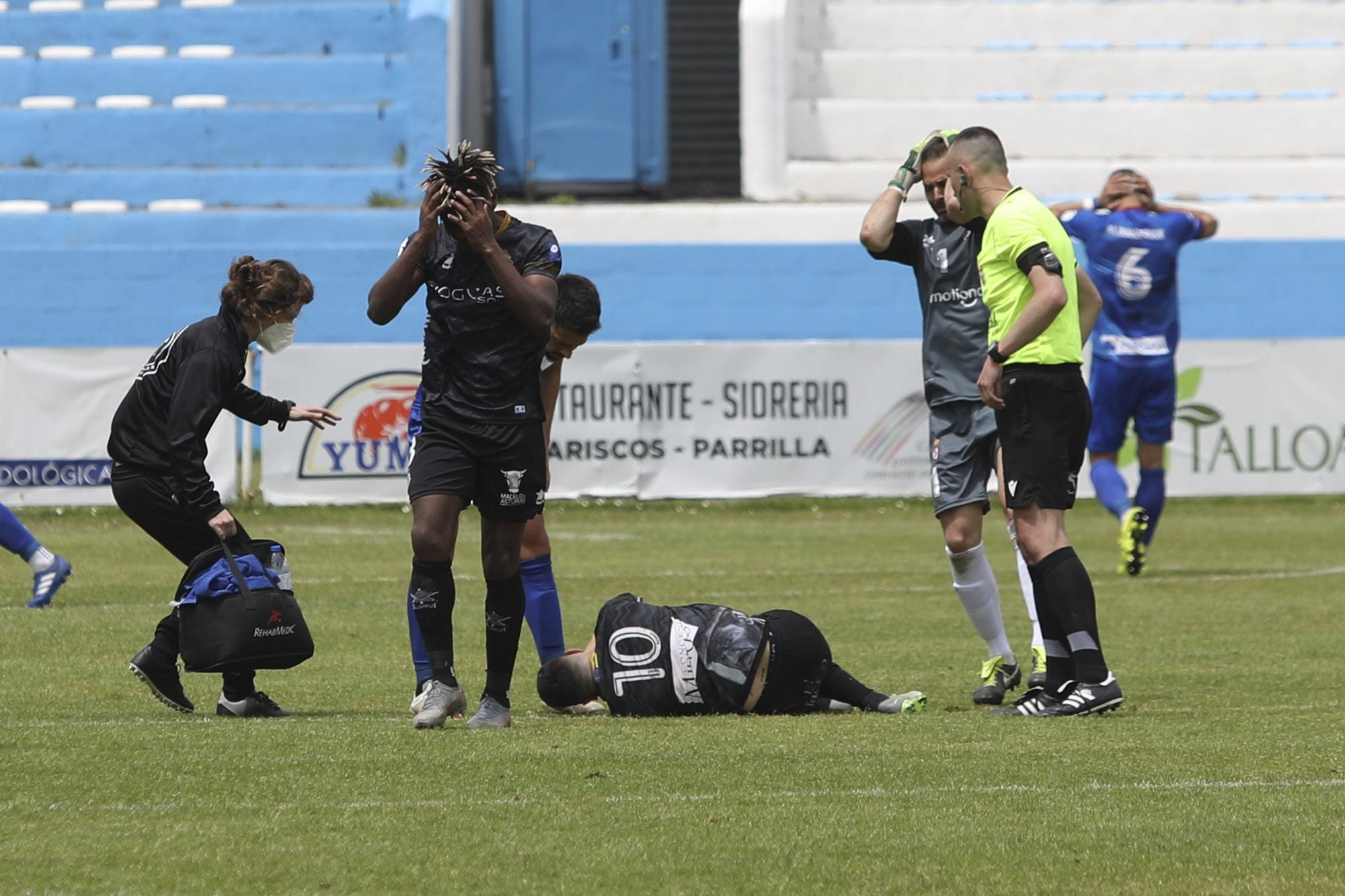 El Suárez Puerta se queda helado con la grave lesión de Cristian, jugador del Caudal