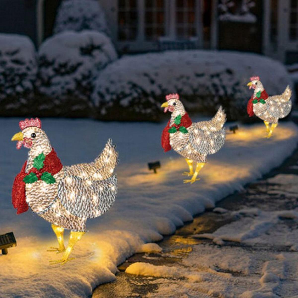Gallinas navideñas luminosas para tu decoración de exterior de Navidad.