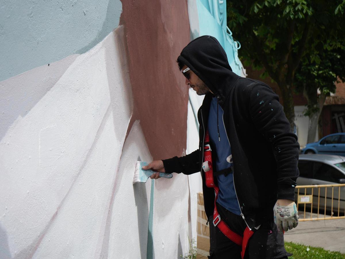 GALERÍA | 'Alegoría de la lectura': nuevo mural de David Maker en Zamora
