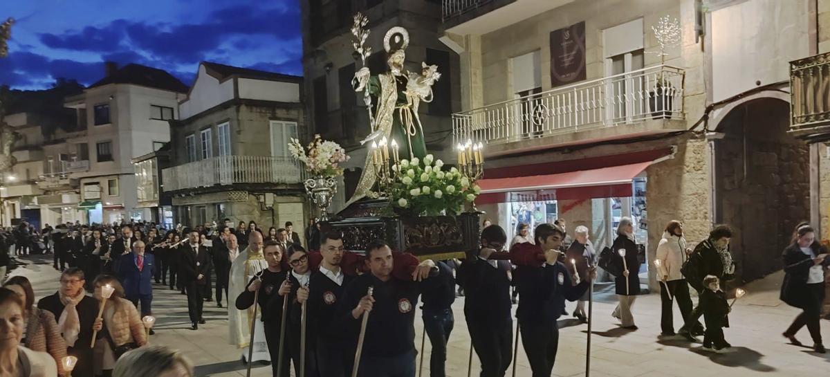 Recorrido de la procesión de San José, ayer por Eugenio Sequeiros. | SANTOS ÁLVAREZ