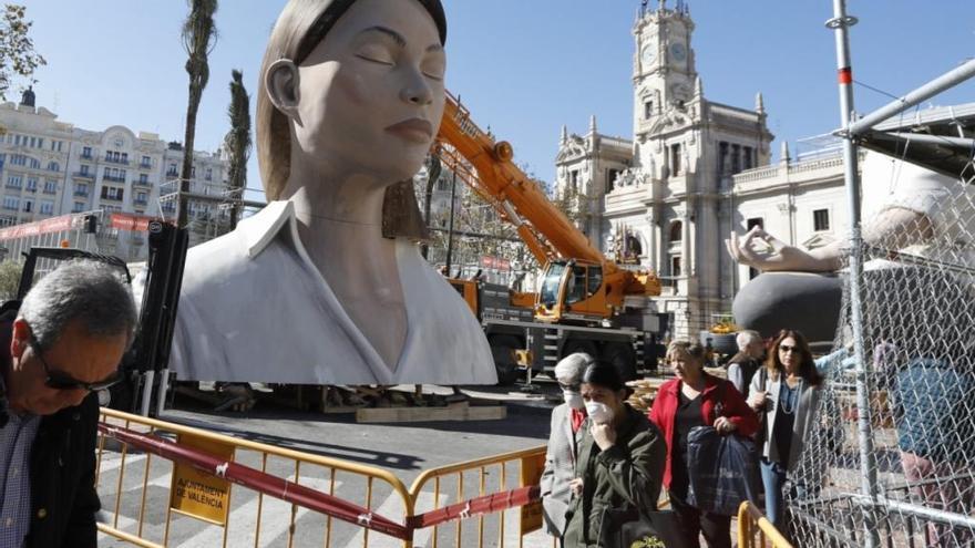 La figura principal, ya en la plaza.