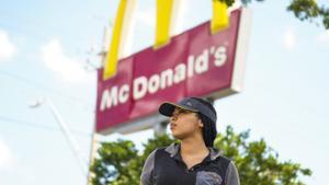 Una trabajadora de McDonalds.