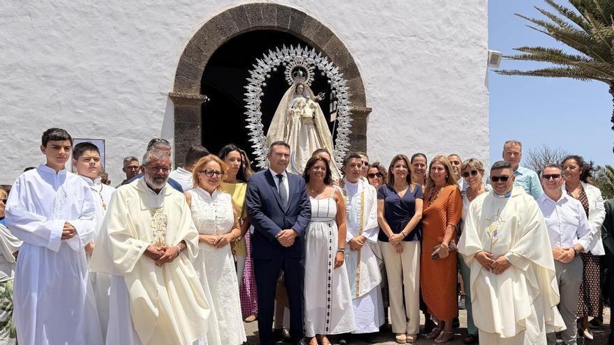 El fuerte viento deja sin procesión a la Virgen de Las Nieves en Lanzarote
