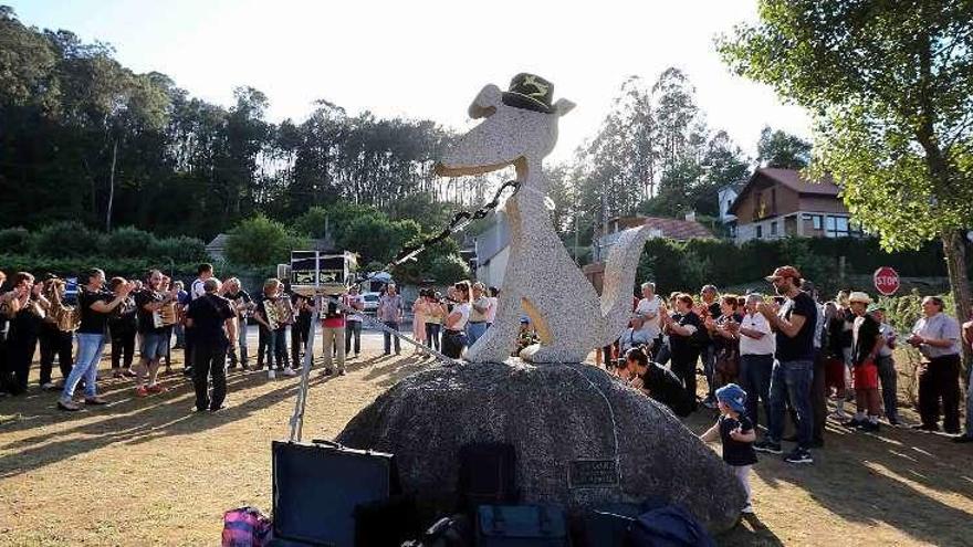 Jornada inaugural del Festival de Cans el día dedicado a los vecinos de la parroquia. // A.H.