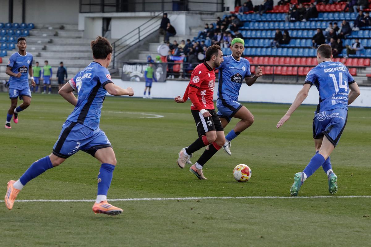 Las imágenes del Ourense - Mérida