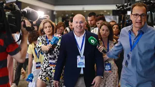 Tellado especifica que Feijóo gobernará sin Vox o irá a una repetición electoral