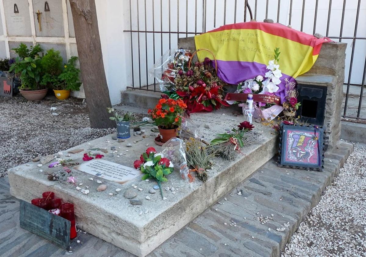 Tumba de Antonio Machado en Collioure.