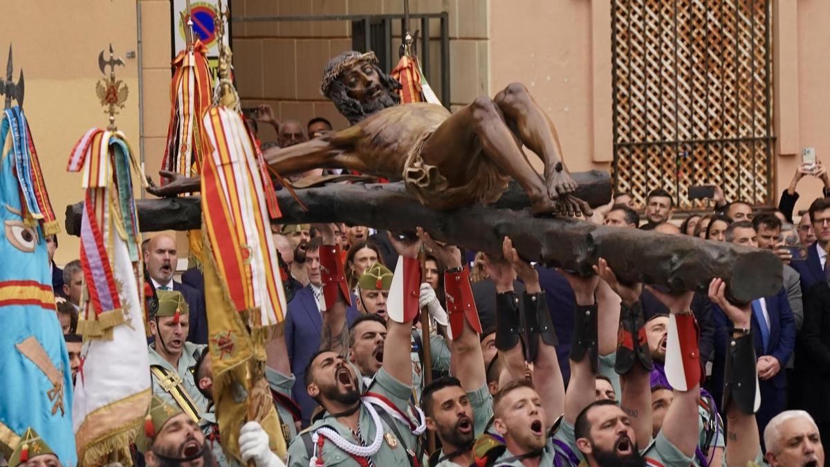 Traslado del Cristo de Mena en Málaga.