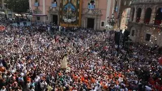 DIRECTO | La multitud de fieles acompaña a la Virgen en su Traslado
