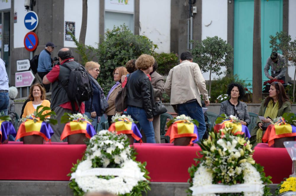 ARUCAS. Entierro de los restos encontrados en el Pozo de Tenoya.  | 24/03/2019 | Fotógrafo: José Carlos Guerra