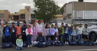 El programa Vacaciones en Paz trae a 23 pequeños que pasarán el verano con familias zamoranas de acogida