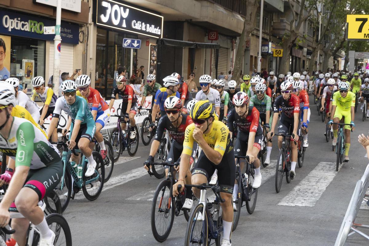 Todas las imágenes de la 37ª edición de la vuelta ciclista de la Fira de Xàtiva Todas las imágenes de la 37ª edición de la vuelta ciclista de la Fira de Xàtiva