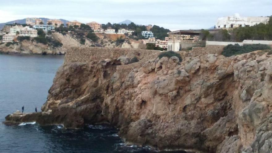 La casa con imponentes vistas que es utilizada como punto de encuentro por los jóvenes.