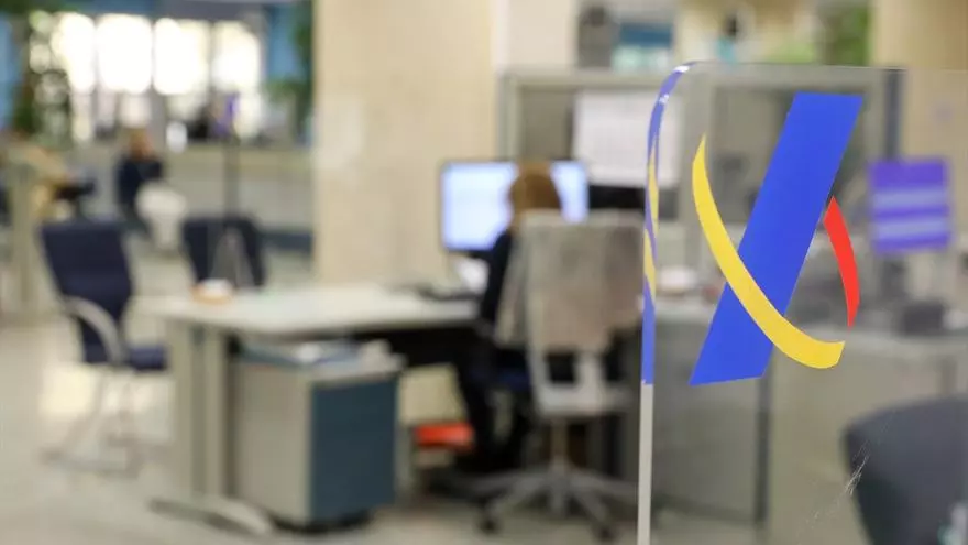 La Agencia Tributaria comienza este lunes a atender de manera presencial los contribuyentes de la Renta