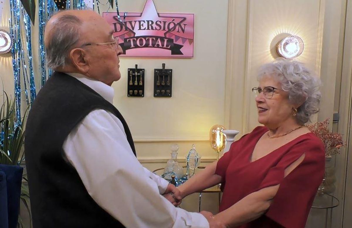La pareja durante su cita en 'First Dates'