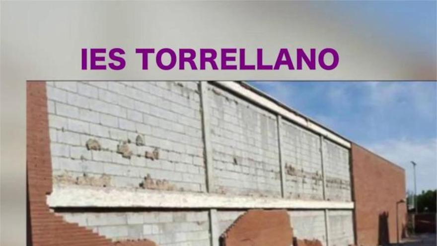 Padres del IES Torrellano llaman a la movilización con un vídeo