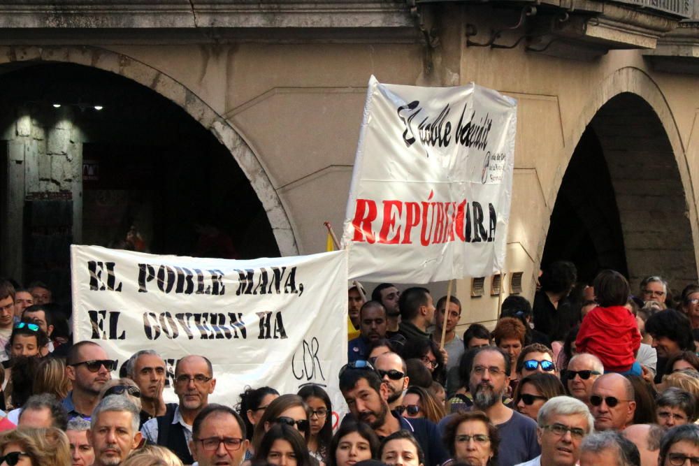 Concentració a la Plaça del Vi de Girona