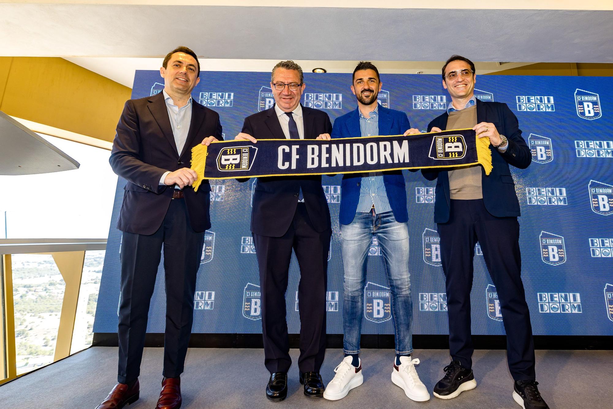 David Villa oficializa la compra del CF Benidorm en el edificio Intempo