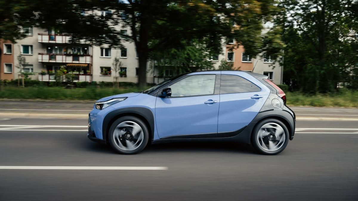 Toyota Aygo X Cross Hybrid