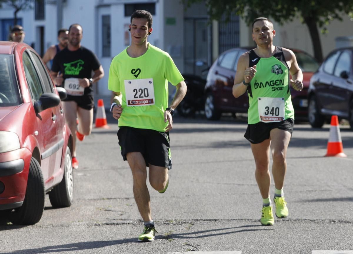 Miguel Espinosa y Marta Polo ganan la carrera popular de Los Califas