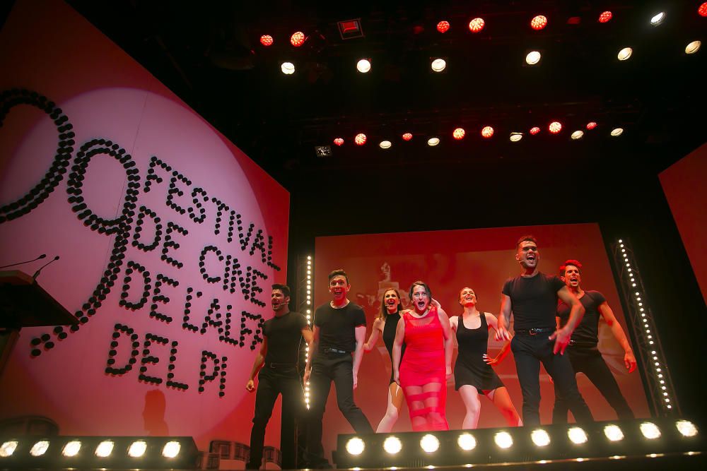 El certamen entrega el legendario Faro de Plata a Javier Gutiérrez y a Julieta Serrano.