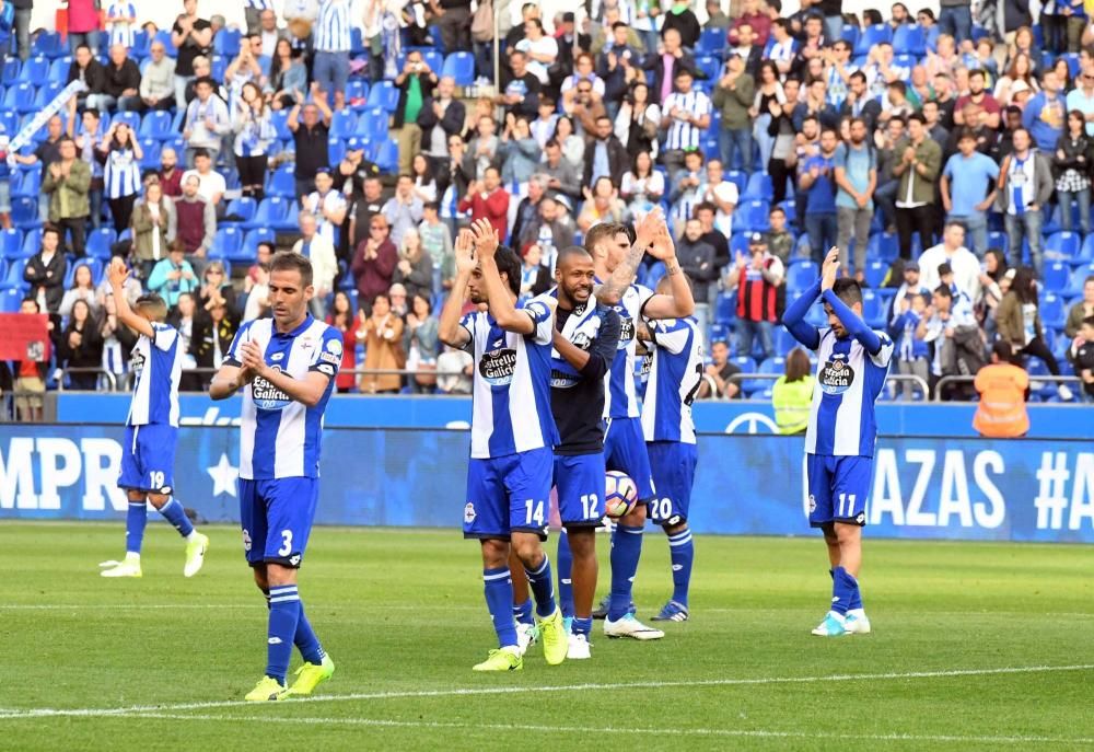 El Dépor golea a Las Palmas para cerrar la Liga