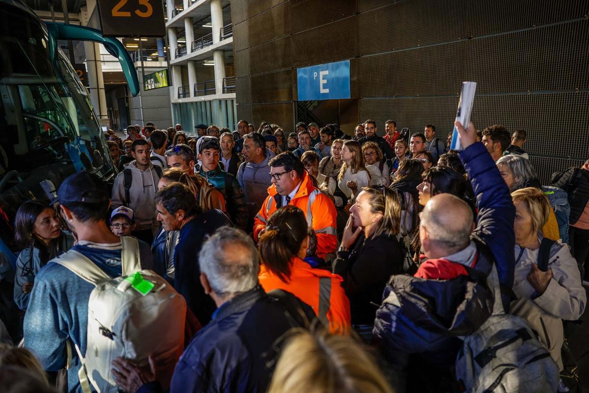 Kaos el tercer día de huelga del handling de Iberia