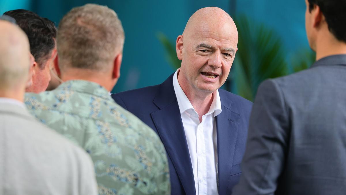 Gianni Infantino, en Miami, presenciando la carrera de Fórmula 1